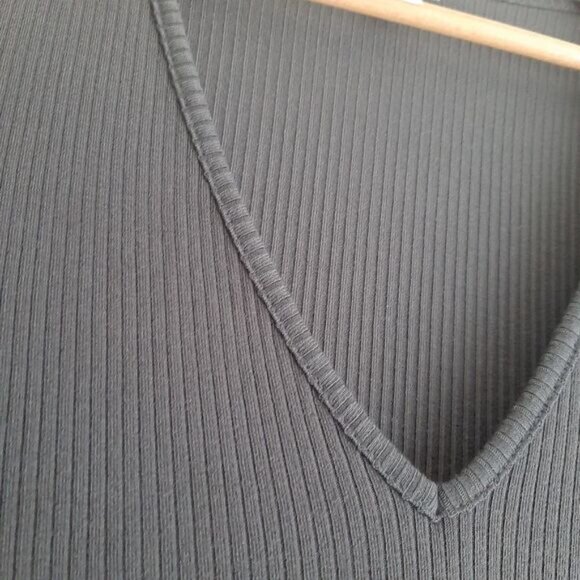 LEITH | Ribbed Fitted V-Neck Short Sleeve T-Shirt Gray Tee Sz S - Picture 5 of 10